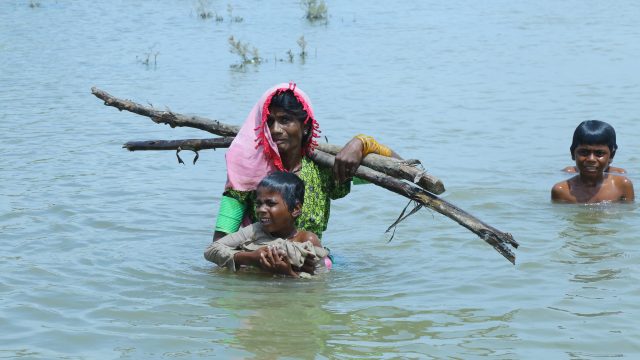 https://thegeopolity.com/wp-content/uploads/2022/09/flooding-in-badin-district-pakistan-sept-2022_0-640x360.jpg